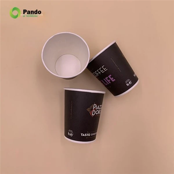 خالص سیاه و سفید نامه فروش جام برای نوشیدنی های داغ